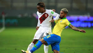 El flamante delantero del león se sumó a los entrenamientos de la selección peruana cuando todavía mostraba una lesión en el tobillo. P9zbd2qtczjwzm