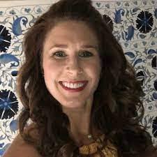 Kristine Briggs's Instagram, Twitter & Facebook