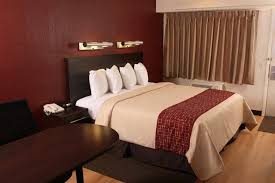 Is parking available at red roof inn austin north? Red Roof Inn 1960 N Druid Hills Rd Ne Brookhaven Ga 30329 Yp Com