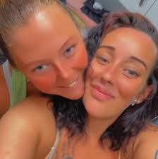 Qiana Collins's Instagram, Twitter & Facebook