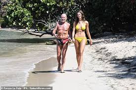 Biografia, età, lavoro, instagram e perché è famosa la modella e attrice bresciana di 24 anni. Paul Gascoigne Strolls On Italian I M A Celeb Amid Claims He Ll Face Mental Challenges After Injury Amed Post