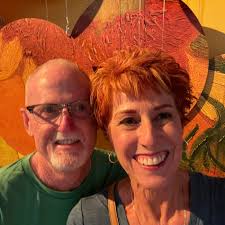 How to access the community pool area?