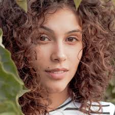 Often when you book a haircut or color appointment at a hair salon near you in chicago, the receptionist will discuss varying talent. How To Care For Fine Curly Hair Best Products For Curly Hair