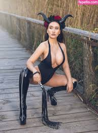 Natalia Lee  natalee.007  nataxlee Nude Leaked OnlyFans Photo 9 - Fapello