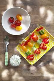 Brochette Legumes Ete Sauce Estragon Jpg Brochette Legume Fruits Et Legumes Frais Brochette
