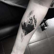 Samsaratattoo Bodyartmag Blacktattoomag Ttblackink Taot Inkstinctsubmissio Blackta Minimalistisches Tattoo Beeindruckende Tattoos Wolf Tattoo Ideen