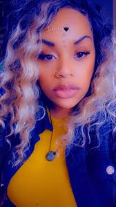 Hey 👋🏾 y'all I'm mirah I'm 29 a Sagittarius ♐️😝 & im looking forward to  meeting some of you beauties 🤭😘