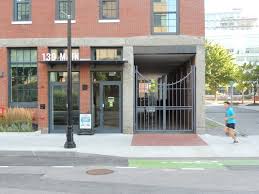 There are several shops around, such as express and old navy. 139 Main St Cambridge Grande Masonry