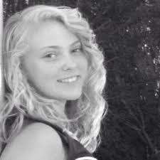 Hope Waldrop's Instagram, Twitter & Facebook