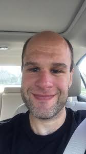 Time for run workout..(sometimes my toes rub, so the tape is dulce)