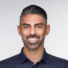 Rafael Antillon's Instagram, Twitter & Facebook