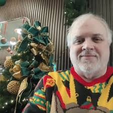 Last Thursday, for the first “Descendants Thursday” I posted Tom and Tenna  Derryberry. This week let's look back to Tenna (Freeze) Derryberry's  Grandpa and Grandma, Jacob and Mary Wooliver. Here are some