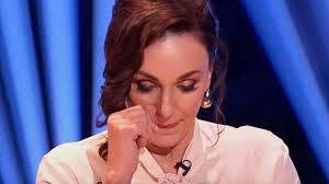 Strictly Come Dancing fans demand judge be sacked after 'unprofessional'  comments