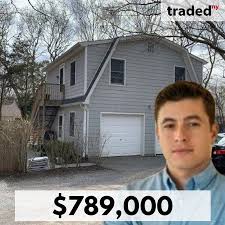 title SALE IMAGE: Erik Lopez DATE: 08/12/2021 ADDRESS: 8 Kennedy Lane  MARKET: Hampton Bays ASSET TYPE: SFR BUYER: Mesa Management @mesamanagement 