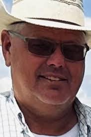 Kris Neff's Instagram, Twitter & Facebook