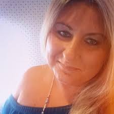 Lesley powell (@Lesleyp1972)