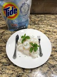 Teens are eating tide detergent pods — despite the fact that eating them can be lethal. Don T Try The Tide Pod Challenge Despite The Memes But It S Not Weird To Want To Vox