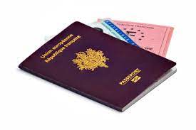 Échange intéressant avec le service d'état civil. Piece D Identite Quel Document Peut Servir De Piece D Identite Pratique Fr