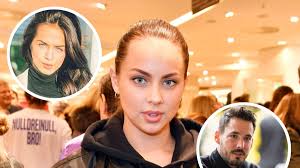 Dank ihres willens und ihres wunderschönen aussehens schaffte. 1ibiwbtfzwlprm