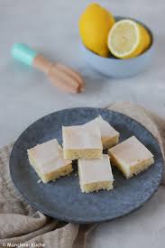 Zitronen Blechkuchen Mit Guss Vegan Munchner Kuche