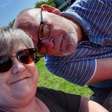 Hi thank you for letting me join this group, can I please ask does anyone  no of any pub to overnight stop in bakewell please.