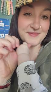 Melissa Sahagun's Instagram, Twitter & Facebook