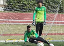 Yo ya decidí por guatemala, con méxico solamente fui a entrenar una vez con la sub 23 y estoy decidido a jugar con guatemala y no hay vuelta atrás. Por Que Chucho Lopez Juega Con Guatemala Si Nacio En Mexico As Mexico