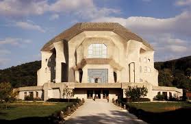 „die anthroposophie ist die größte esoterische strömung europas. Goetheanum Anthroposophie Switzerland