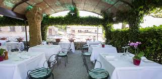 lago di como bellagio ristorante alle darsene di loppia home dining room fireplace lake como traditional kitchen