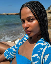 Jerryline Davis || Jerri (@urfavjerri) • Instagram photos and videos