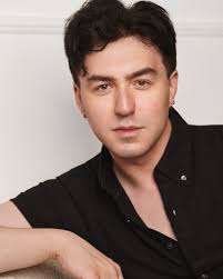 Place of birth Matching "niagara falls, new york, usa" (Sorted by  Popularity Ascending)