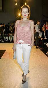 Offiziell von mir geführte fanseiten: Emilia Schule Emilia Schule Schauspieler