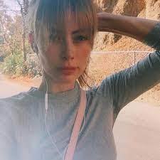 Abigail Sumner's Instagram, Twitter & Facebook