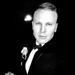 Aaron Putka's Instagram, Twitter & Facebook