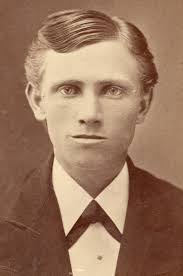 Knox Hurst's Instagram, Twitter & Facebook