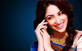 Image result for yami gautam in action jackson blue saree