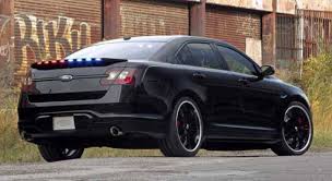 Because of all the bulbous ford crown victoria police interceptors built for the 1992 through 2011 model years, we tend to think of the crown vic today as a police car or taxi that resembles the big brother of the early taurus. 2020 Ford Crown Victoria Exterior Horsepower Update