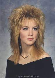 Les 25 Coiffures Des Annees 80 Les Plus Somptueuses Juste Pour Vous Il Est Temps De Cherir Le Vieux Glamour Supercoiffures Com 80s Hairstyles Short 80s Hair Mullet Hairstyle