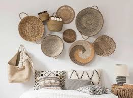 Get The Look Les Bonnes Idees Deco Des Riads De Marrakech Panier Decoratif Panier Rond Decoration Ethnique