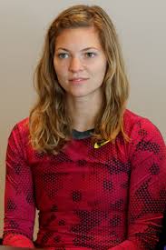 Reigning paralympic t44 200m champion marlou van rhijn of the netherlands discusses the influence of new coach percy marte and carbon fibre blades on her dream of sprint glory at rio 2016. Datei Meeting D Athletisme Paralympique De Paris Marlou Van Rhijn 02 Jpg Wikipedia