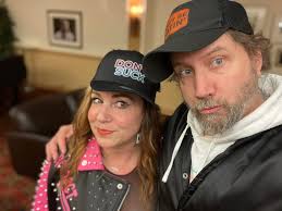 Such a great time as always ! Love jamie he's always hysterical! And always  so kind ! Such a great humble guy ! He's the best !