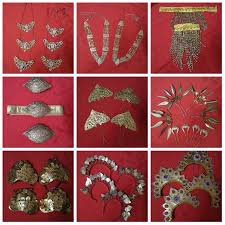 Lalu tersebar ke melaka, jawa, bali, sumatera, dan sulawesi. Costume Tarian Disewa Home Facebook