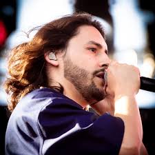 🤟 MARCOS MENCHACA le puso un toque emotivo a la tarde en el Miller Lite  Grill Together @marcos_menchaca @millerlitegrilltogether 📷  @alvarrockgarcia_fotografia #marcosmenchaca #millerlitegrilltogether  #festivales #monterrey