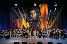 De pe albumul lie ciocârlie, lansat în anul 1996 şi interpretată de maria ciobanu. Festivalul Maria TÄƒnase Ii Aduce La Craiova Pe Maria Ciobanu Rona Hartner Si Folcloristul Constantin Arvinte Cuvantul LibertÄƒÅ£ii