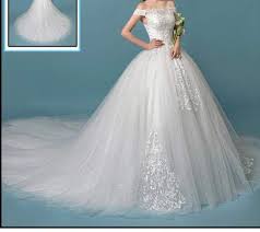 Ich dachte echt, dass es ein fail sein wird aber ich bin positiv überrascht!! Brautkleid Von Wish Siehe Foto