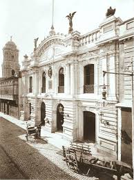 Casa de correos y telegrafos (en); La Lima De Mis Abuelos Casa De Correos Y Telegrafos De Lima La Casa De Correos Y Telegrafos Es La Oficina Central De Correos De La Ciudad De Lima Peru