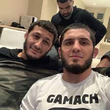 Ислам махачев не выступит на турнире ufc вегас 14. Islam Mahachev Podderzhal Rashida Magomedova Posle Porazheniya Na Turnire Pfl 8 Fightnews Info