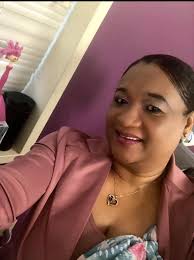 Office OOTDs in different shades of pink 😊💕😘