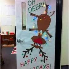 Traditionally, there are eight reindeer (dasher, dancer, prancer, vixen, comet, cupid, donner, and blitzen). 50 School Nurse Ideas Nurse Door Decorations Classroom Christmas Classroom