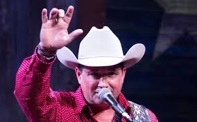 Tickets on sale today and selling fast, secure your seats now. Born On This Day In 1966 Tracy Byrd Kboe 104 9fm Hot Country